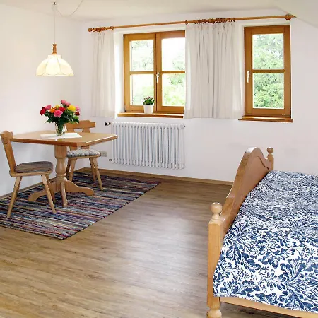 Bauernhaus Marianne 100w *